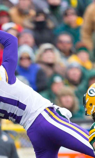 Vikings re-sign free-agent WR Simpson to one-year deal